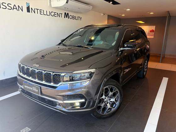 JEEP COMMANDER 2.0 TD380 TURBO DIESEL OVERLAND AT9 JEEP COMMANDER 2.0 TD380 TURBO DIESEL OVERLAND AT9
